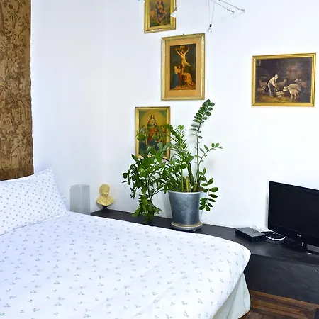 ベッド・アンド・ブレックファスト La Terrazza Dei Pelargoni ヴェンティミーリア