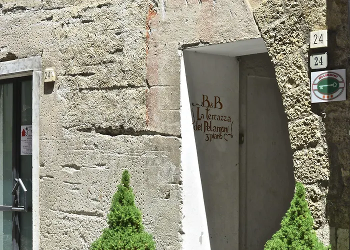 拉特拉莎迪佩蓝戈尼b&b酒店 住宿加早餐酒店 文蒂米利亚