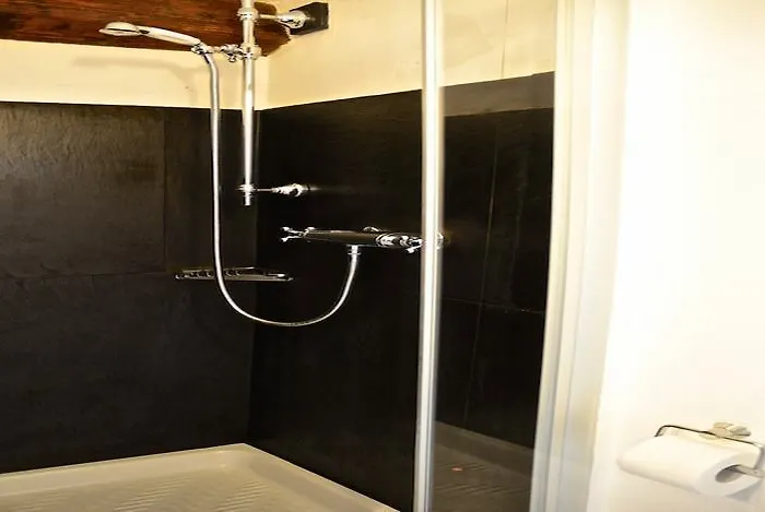 住宿加早餐酒店 拉特拉莎迪佩蓝戈尼b&b酒店 文蒂米利亚