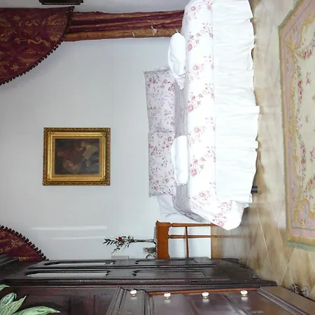 Alojamento de Acomodação e Pequeno-almoço La Terrazza Dei Pelargoni 3*