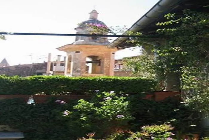 La Terrazza Dei Pelargoni Oda ve Kahvaltı